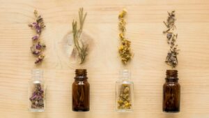 efirnoe-maslo-svoimi-rukami-kak-sozdat-naturalnyy-aromat-doma