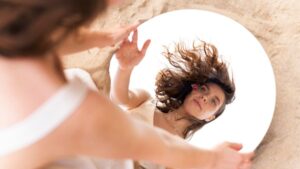 kak-polyubit-sebya-po-nastoyaschemu-a-ne-po-instruktsii-iz-interneta