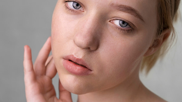 kak-suzit-rasshirennye-pory-effektivnye-metody-i-sovremennye-podhody