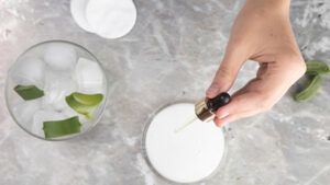 peptidy-v-kosmetike-stoit-li-vklyuchat-v-uhod-i-s-kakogo-vozrasta